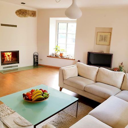 Exceptional Uzupis Bridge 3 Bedroom Apartment ヴィリニュス エクステリア 写真