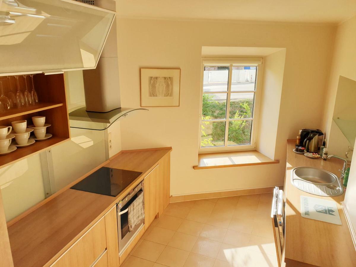 Exceptional Uzupis Bridge 3 Bedroom Apartment ヴィリニュス エクステリア 写真