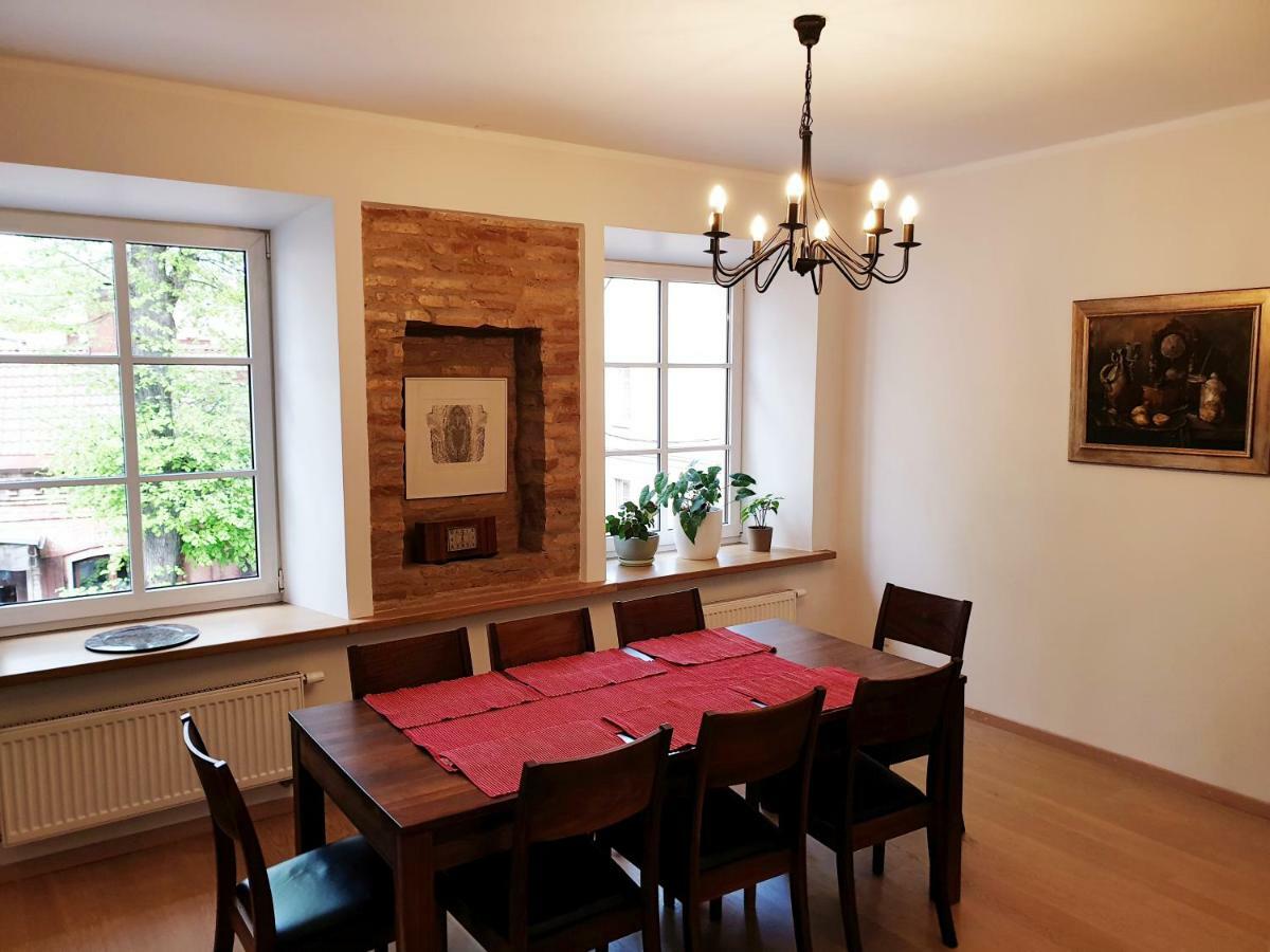 Exceptional Uzupis Bridge 3 Bedroom Apartment ヴィリニュス エクステリア 写真